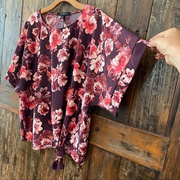 Marc New York Sz S NWT Purple Pink Satin Floral Hem Knotted Tie Blouse - Picture 3 of 10